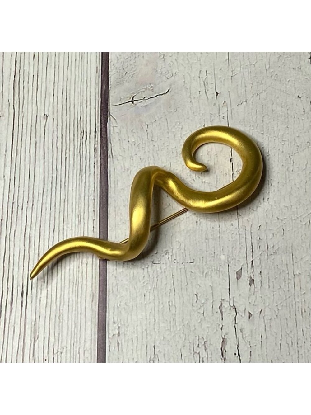 Vintage GoldTone Abstract Swirl Brooch – Satin Finish – 3.25”